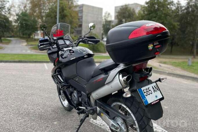 Aprilia Caponord