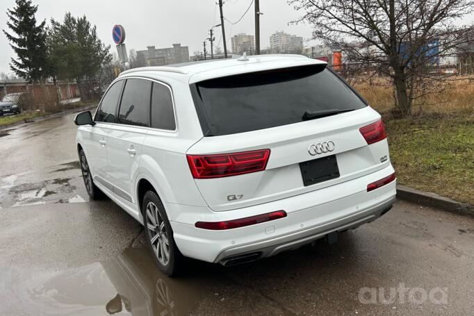 Audi Q7 4M Crossover