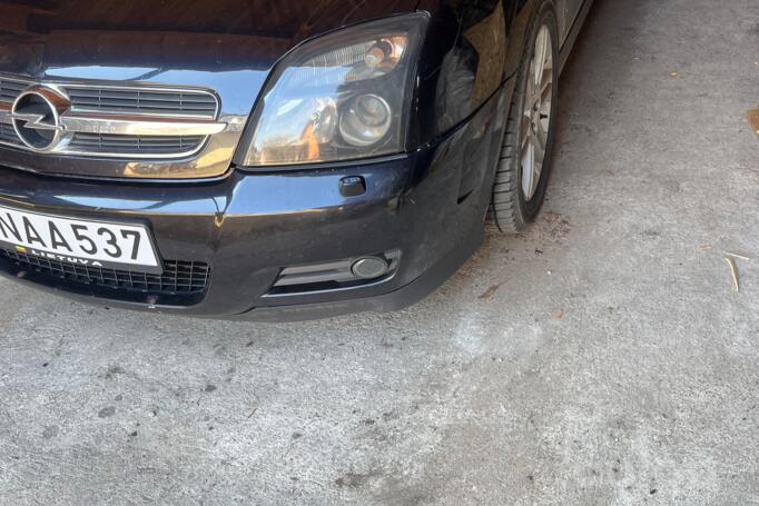 Opel Vectra C GTS hatchback