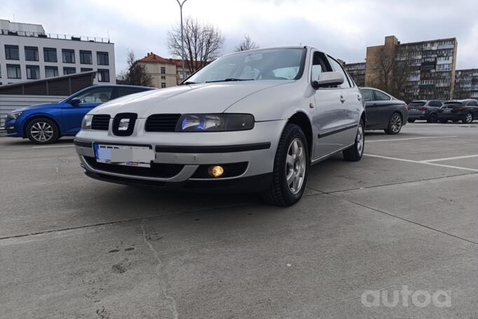 SEAT Toledo 2 generation Sedan