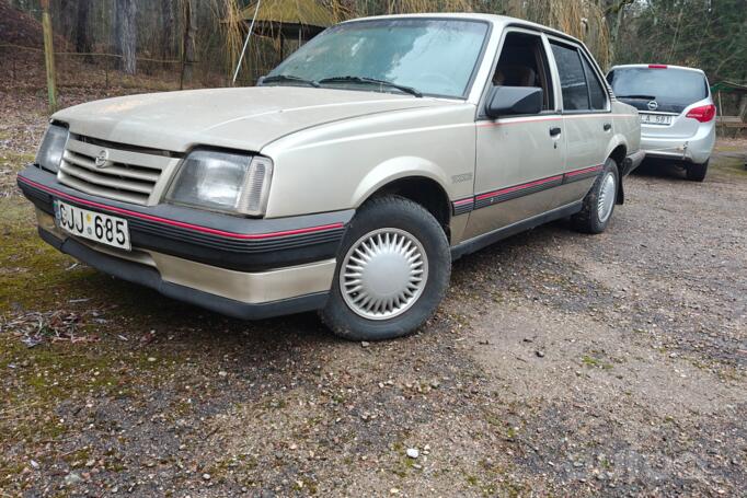 Opel Ascona C Sedan 4-doors