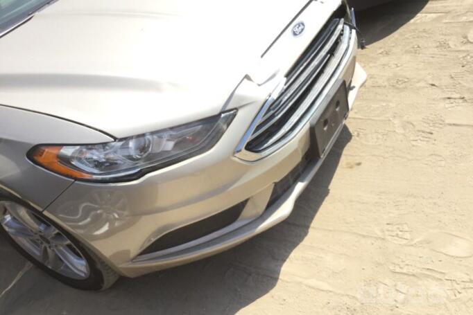 Ford Fusion (North America) 2 generation [restyling] Sedan