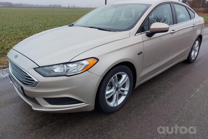 Ford Fusion (North America) 2 generation [restyling] Sedan