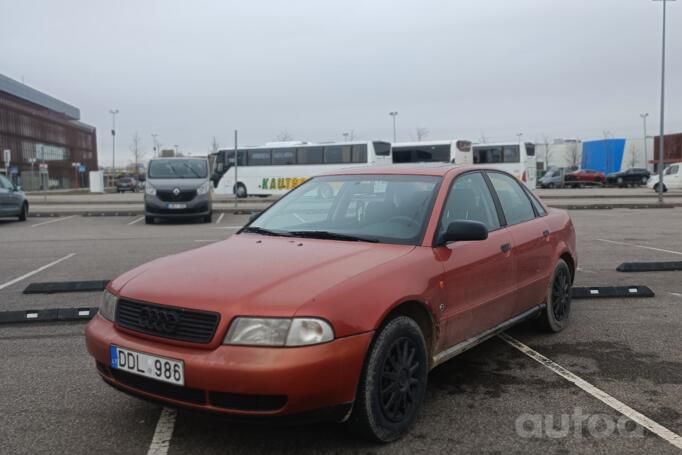 Audi A4 B5 [restyling] Sedan