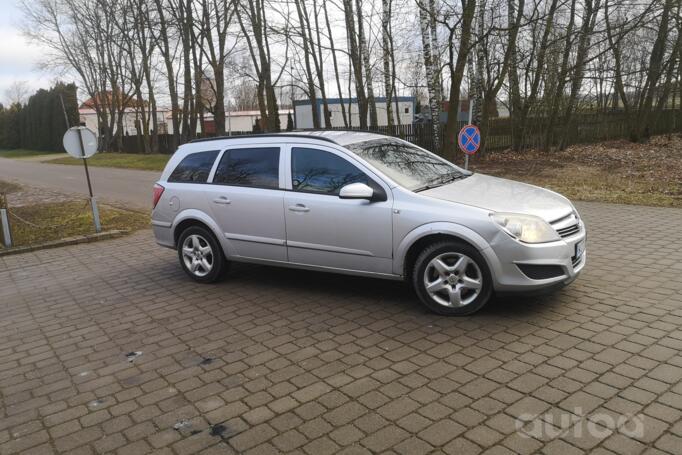 Opel Astra H [restyling]