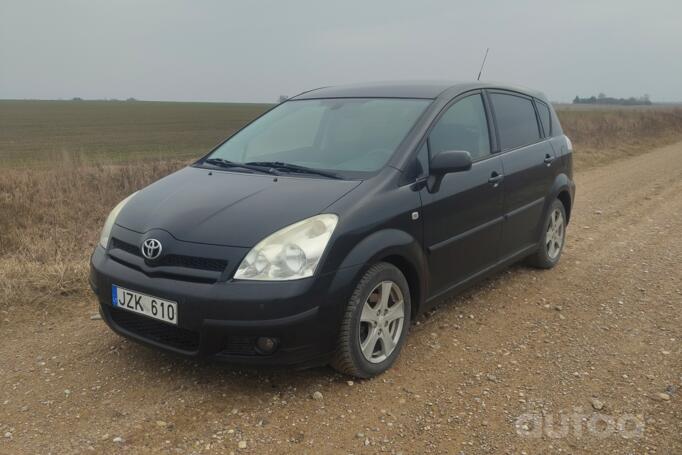 Toyota Corolla Verso 1 generation [restyling] -2 generation