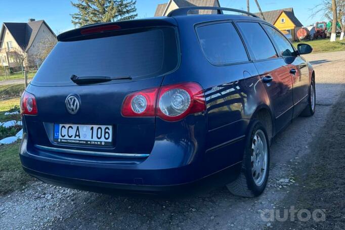 Volkswagen Passat B6 wagon 5-doors