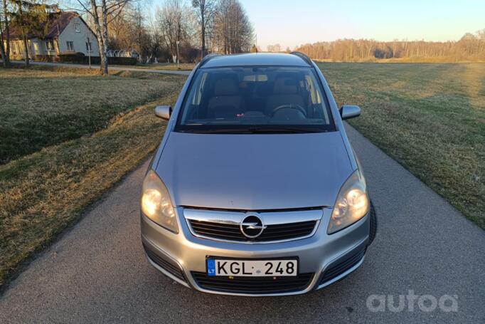 Opel Zafira B Minivan 5-doors