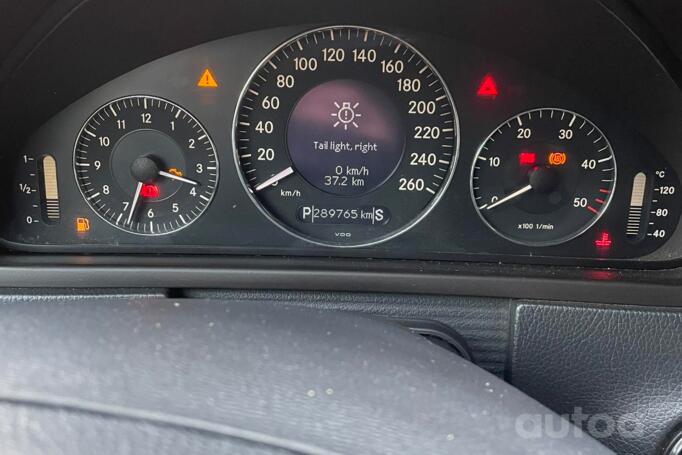 Mercedes-Benz CLK-Class C209 Coupe-Hardtop