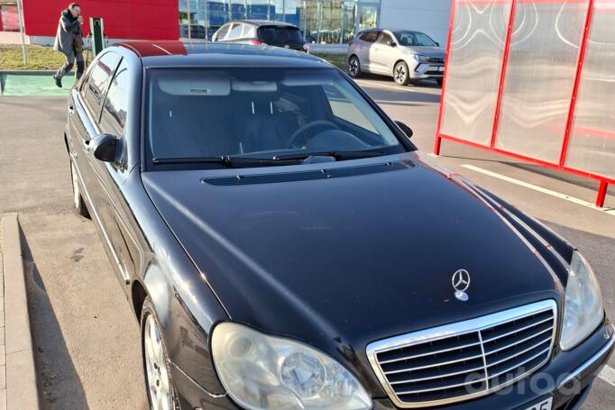 Mercedes-Benz S-klas (w126)