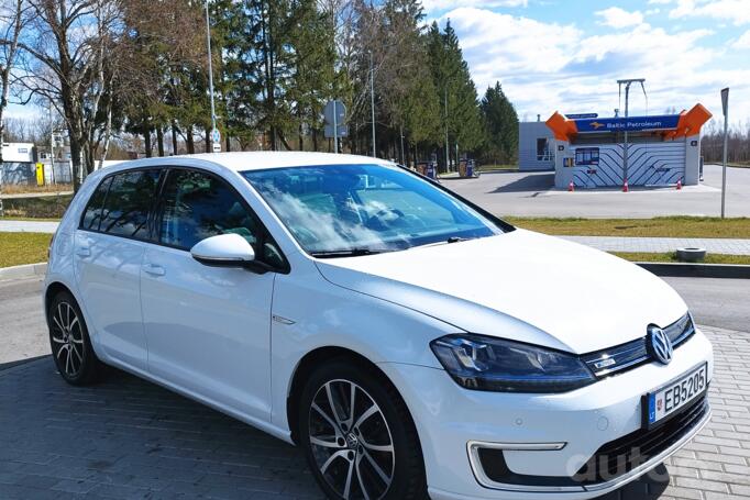 Volkswagen Golf 7 generation Hatchback 5-doors