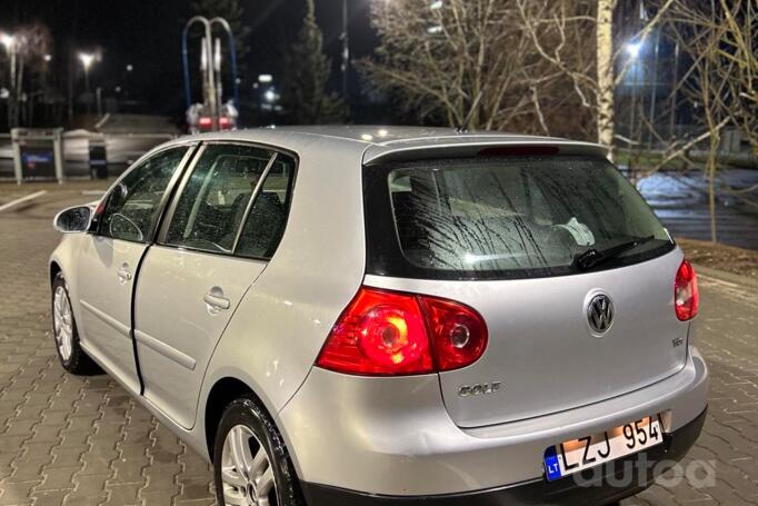 Volkswagen Golf 5 generation Hatchback 5-doors