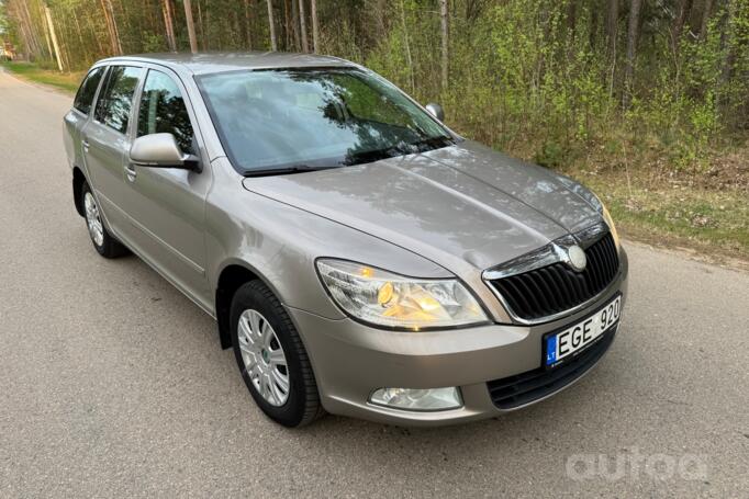 Skoda Octavia 2 generation [restyling] Combi wagon 5-doors