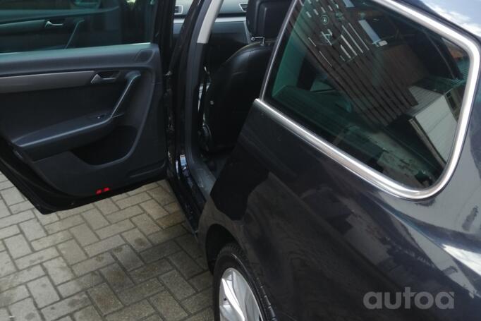 Volkswagen Passat Variant 1 generation wagon (5 doors)