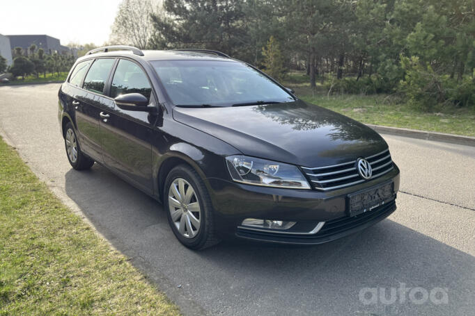 Volkswagen Passat B7 Variant wagon 5-doors
