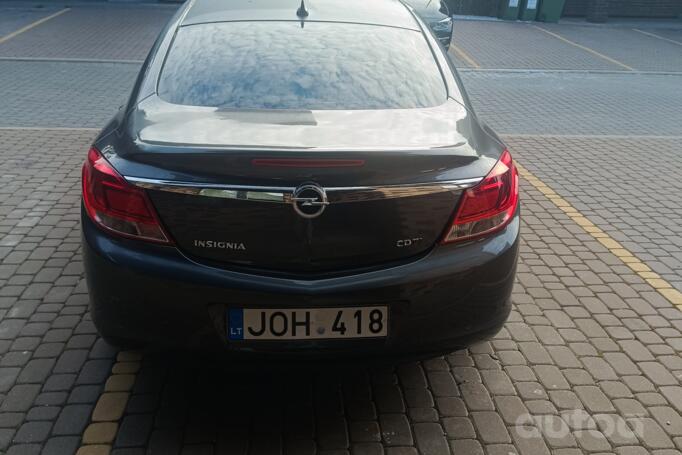 Opel Insignia A Sedan 4-doors
