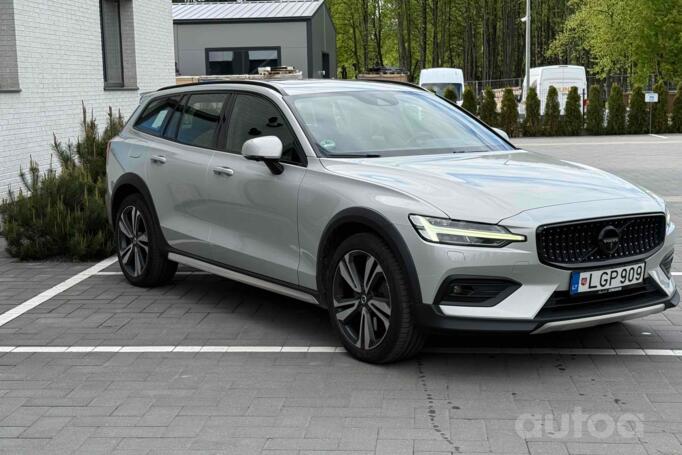 Volvo V60 Cross Country