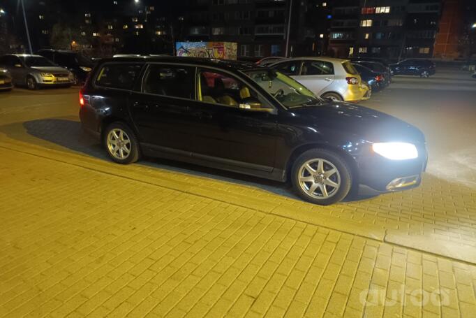 Volvo V70 3 generation wagon