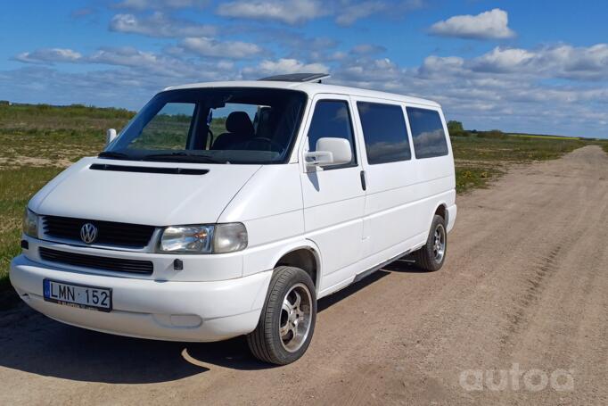 Volkswagen Caravelle T4 Minivan