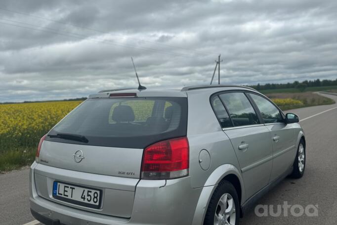 Opel Signum C Hatchback