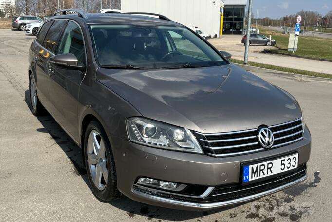Volkswagen Passat B7 Variant wagon 5-doors