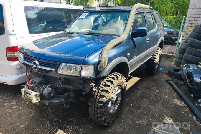 Opel Frontera B [restyling]