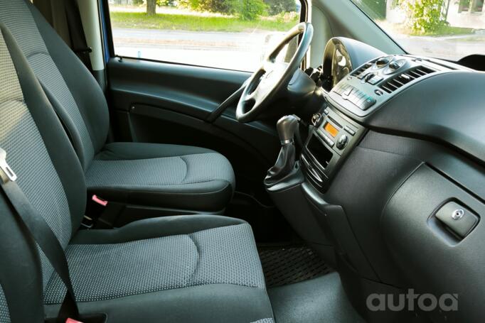 Mercedes-Benz Vito W639 [restyling] Mixto minivan