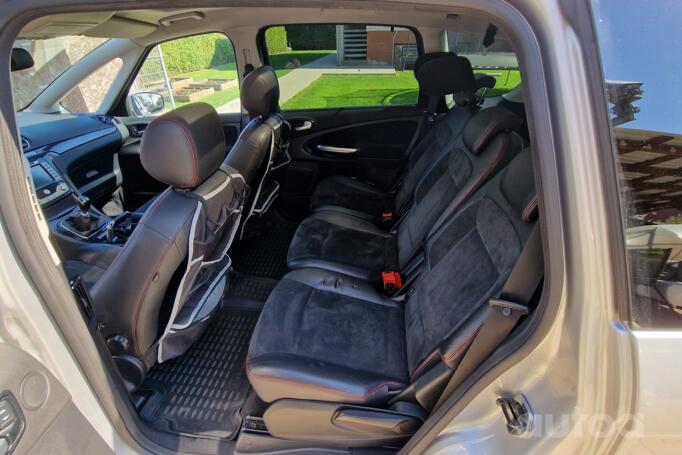 Ford S-Max 1 generation Minivan