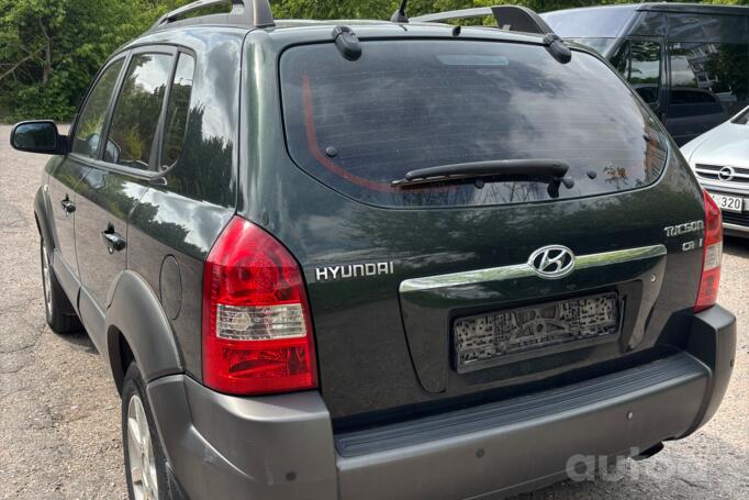 Hyundai Tucson 1 generation Crossover