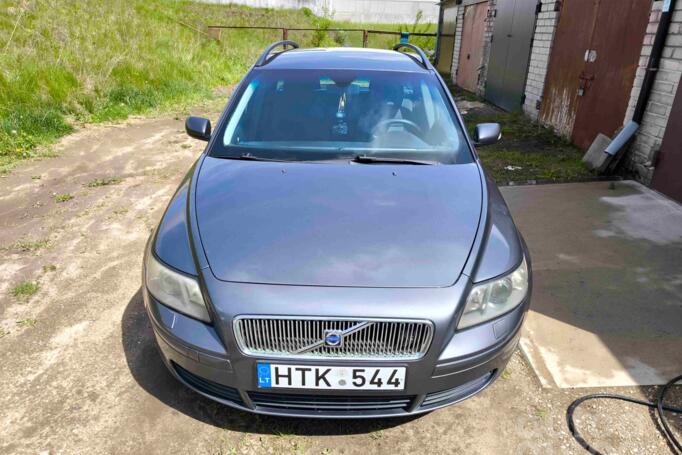 Volvo V50