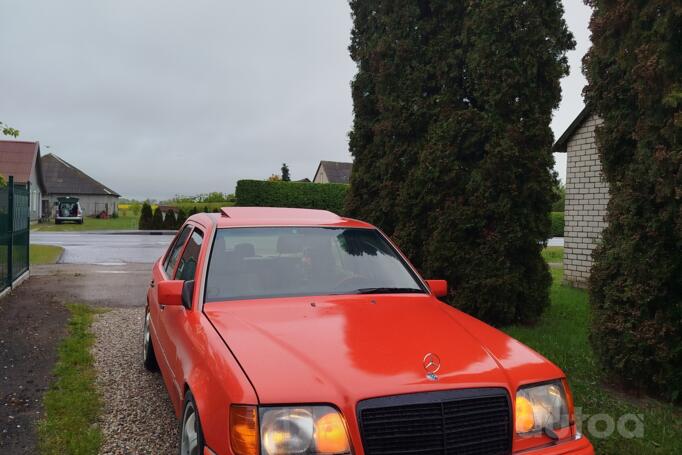 Mercedes-Benz E-Class W124 [2th restyling] Sedan