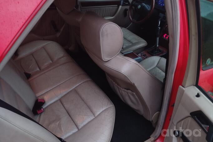 Mercedes-Benz E-Class W124 [2th restyling] Sedan