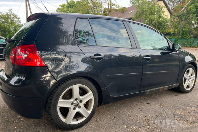 Volkswagen Golf 5 generation Hatchback 5-doors