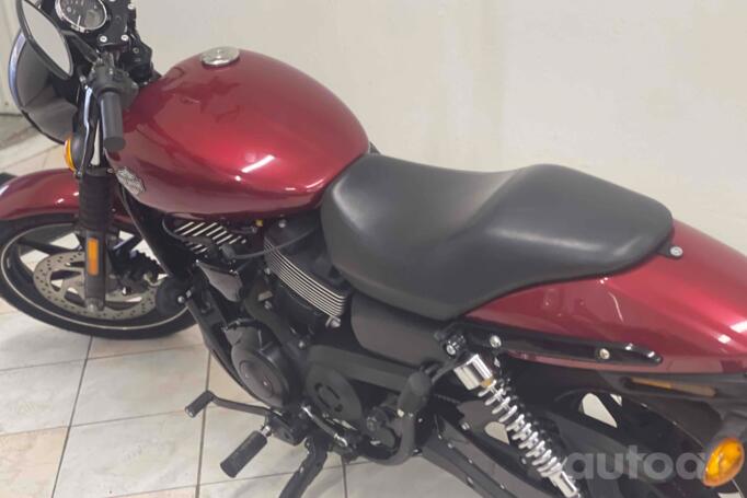 Harley Davidson Street