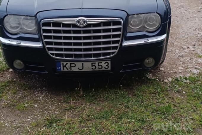 Chrysler 300C 1 generation Sedan 4-doors