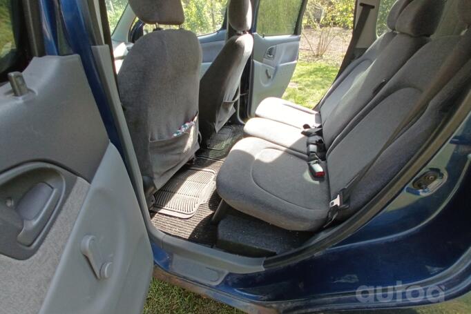 Toyota Yaris Verso 1 generation Minivan