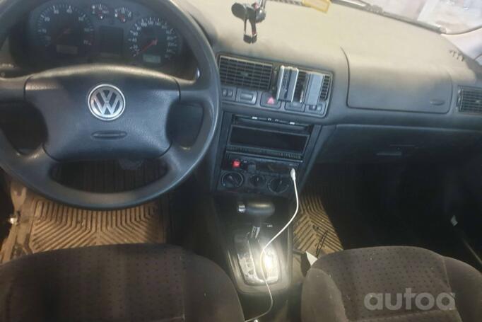 Volkswagen Golf 4 generation Hatchback 5-doors