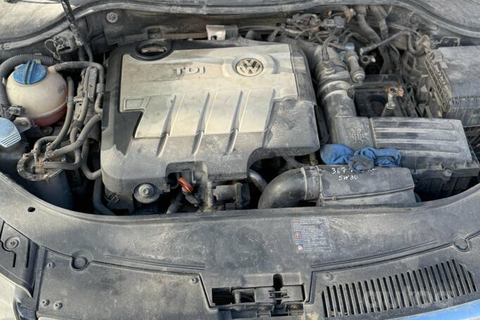 Volkswagen Passat B6 wagon 5-doors