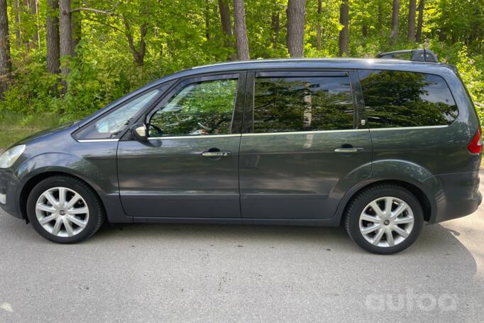 Ford Galaxy 2 generation Minivan