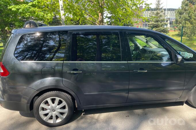Ford Galaxy 2 generation Minivan