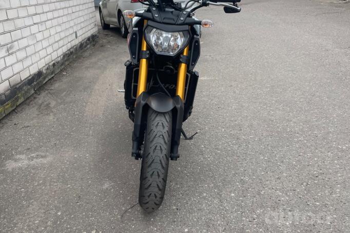 Yamaha MT