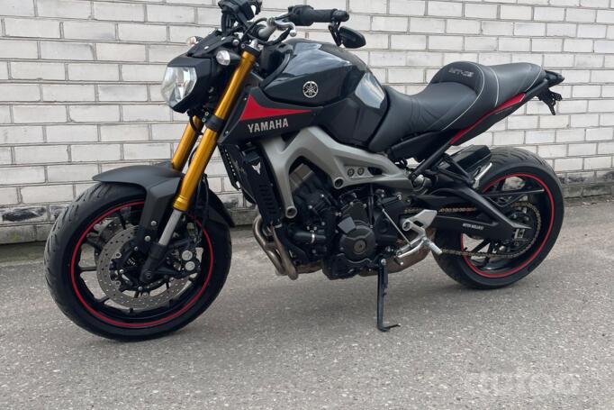 Yamaha MT