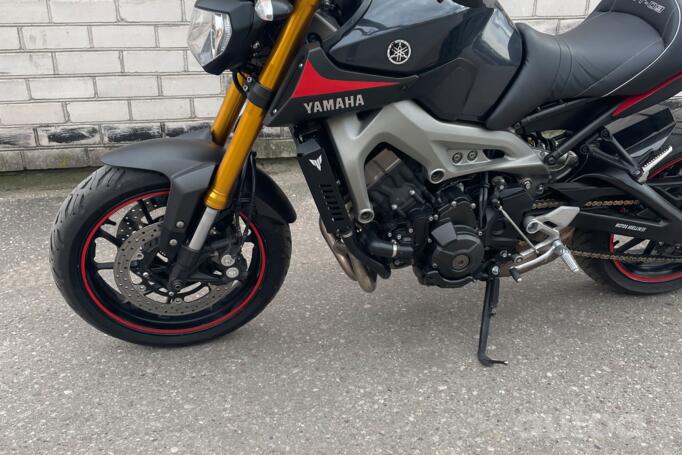Yamaha MT
