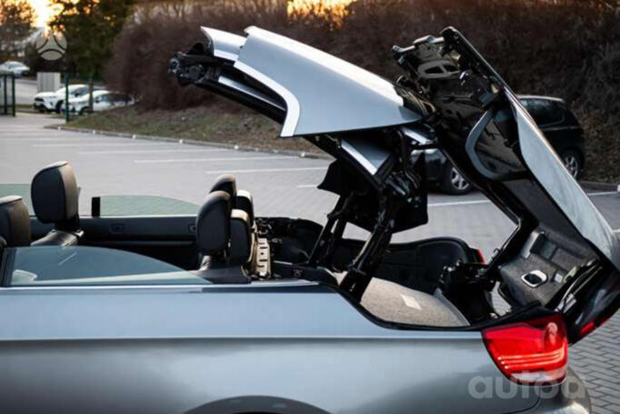BMW 3 Series E90/E91/E92/E93 [restyling] Cabriolet