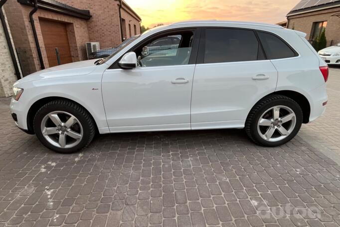 Audi Q5 8R Crossover