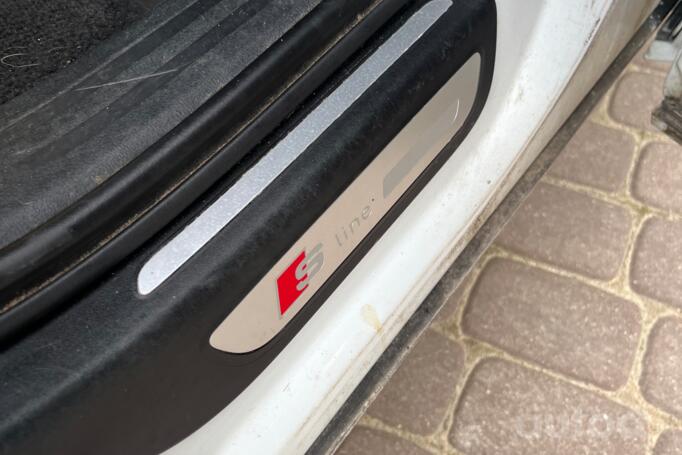 Audi Q5 8R Crossover