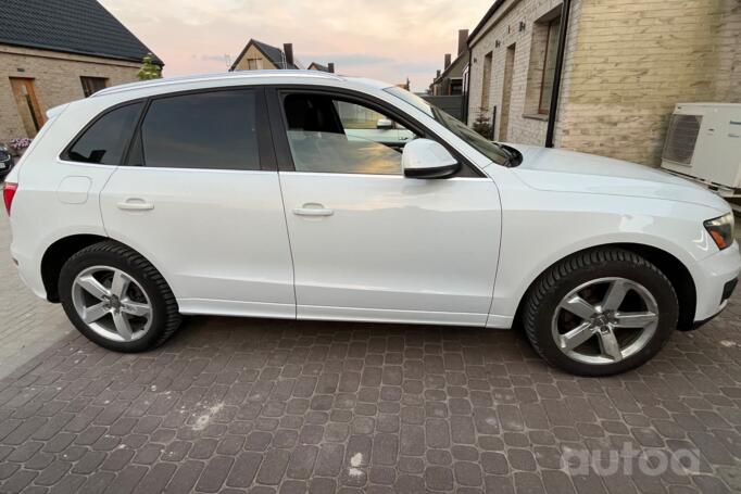 Audi Q5 8R Crossover