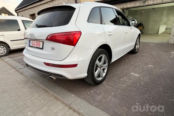 Audi Q5 8R Crossover