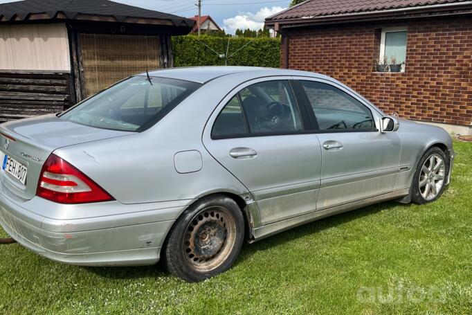 Mercedes-Benz C-Class W203/S203/CL203 [restyling] Sedan 4-doors