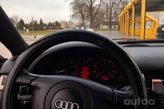 Audi A6 4B/C5 wagon 5-doors